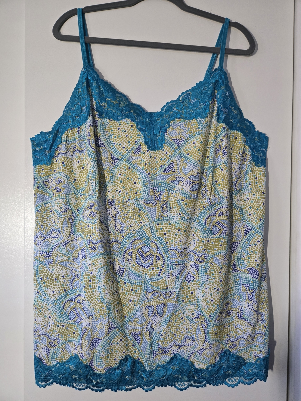 Lane Bryant Teal Lace-Trim Mosaic Print Camisole